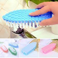 Flexi brush